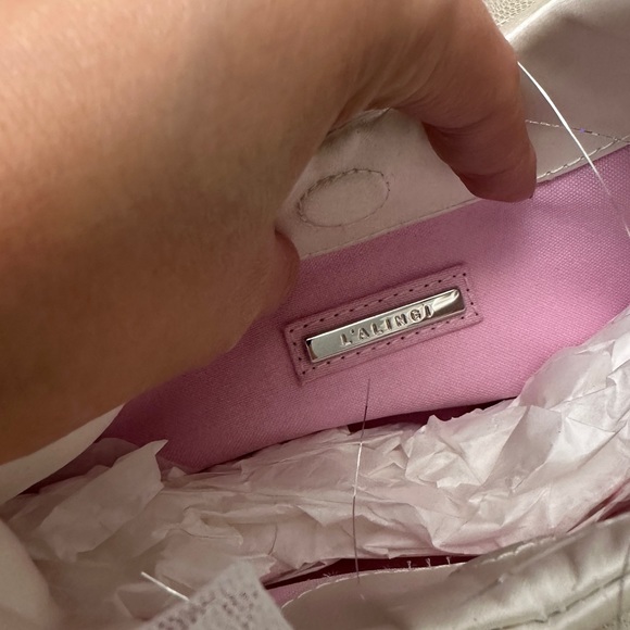 L'Alingi
Taliya tulle pouch minibag - Picture 10 of 13